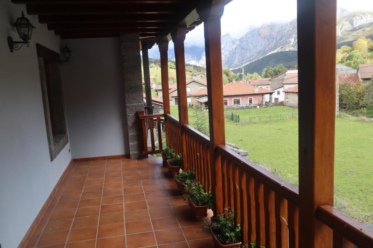 Casa Rural Pambuches Soto De Valdeon Exterior photo